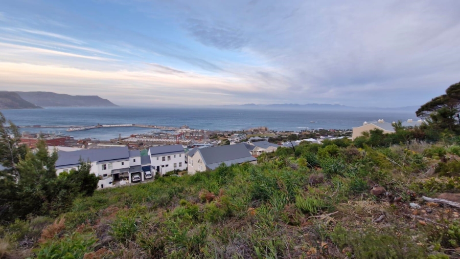 4 Bedroom Property for Sale in Harbour Heights Western Cape